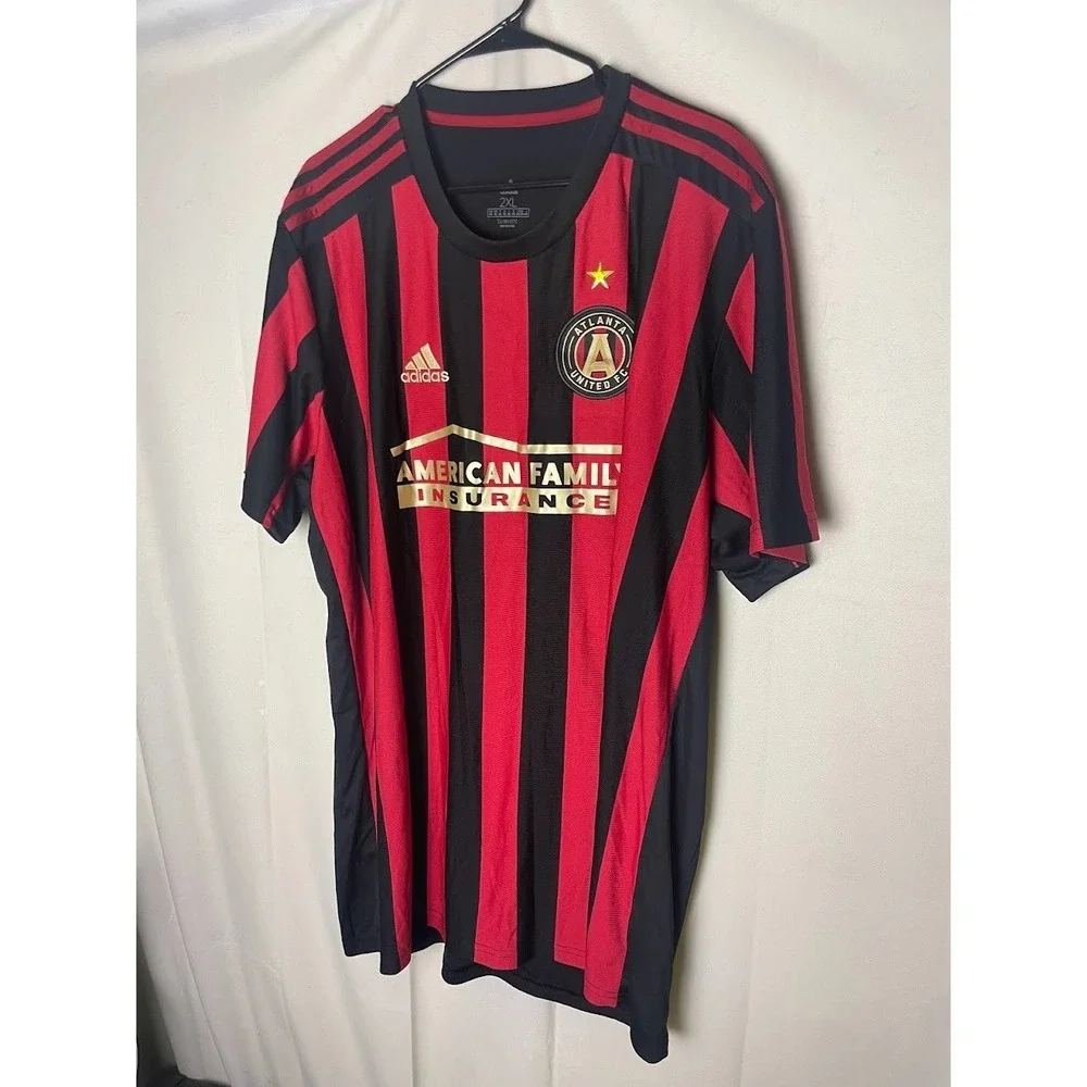 NWT Adidas Atlanta United MLS Soccer Jersey Red Black Striped Size 2XL Brand New - Picture 2 of 7